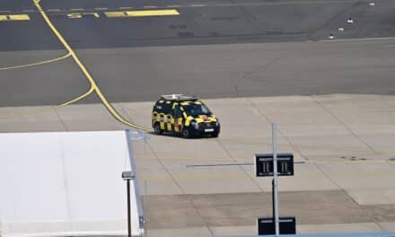 Exklusive Flughafentour für den guten Zweck: Mit Lars Redeligx hinter die Kulissen von DUS