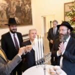 Chanukka-Kerzen im Rathaus entzündet