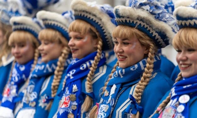 Feldlager eröffnet – Gottes Segen inklusive