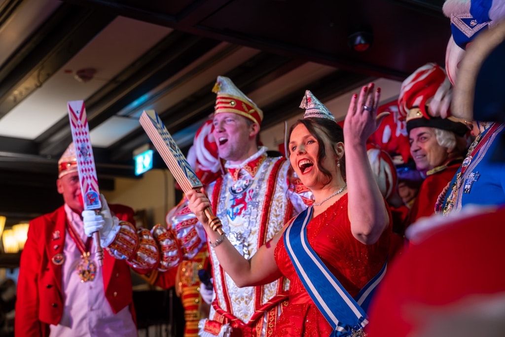 Jeck im Fuchs auch das Prinzenpaar ,Prinz Marcus I. und Venetia Nicole, durfte nicht fehlen © LB / Olaf Oidtamnn