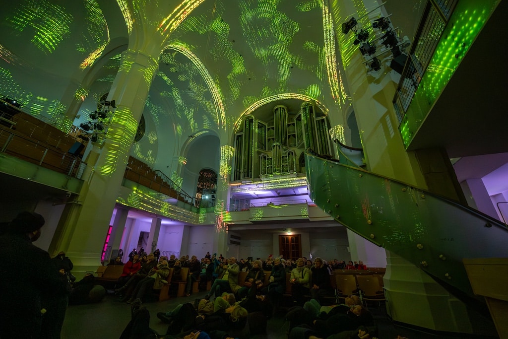 Kunstinstallation ENLIGHTENMENT © LB / Olaf Oidtmann Kunstinstallation ENLIGHTENMENT © LB / Olaf Oidtmann